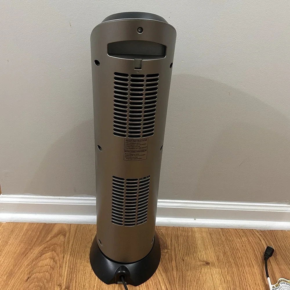 Lasko Electric Tower  Movable Air Ceramic Oscillating Heater No Remote